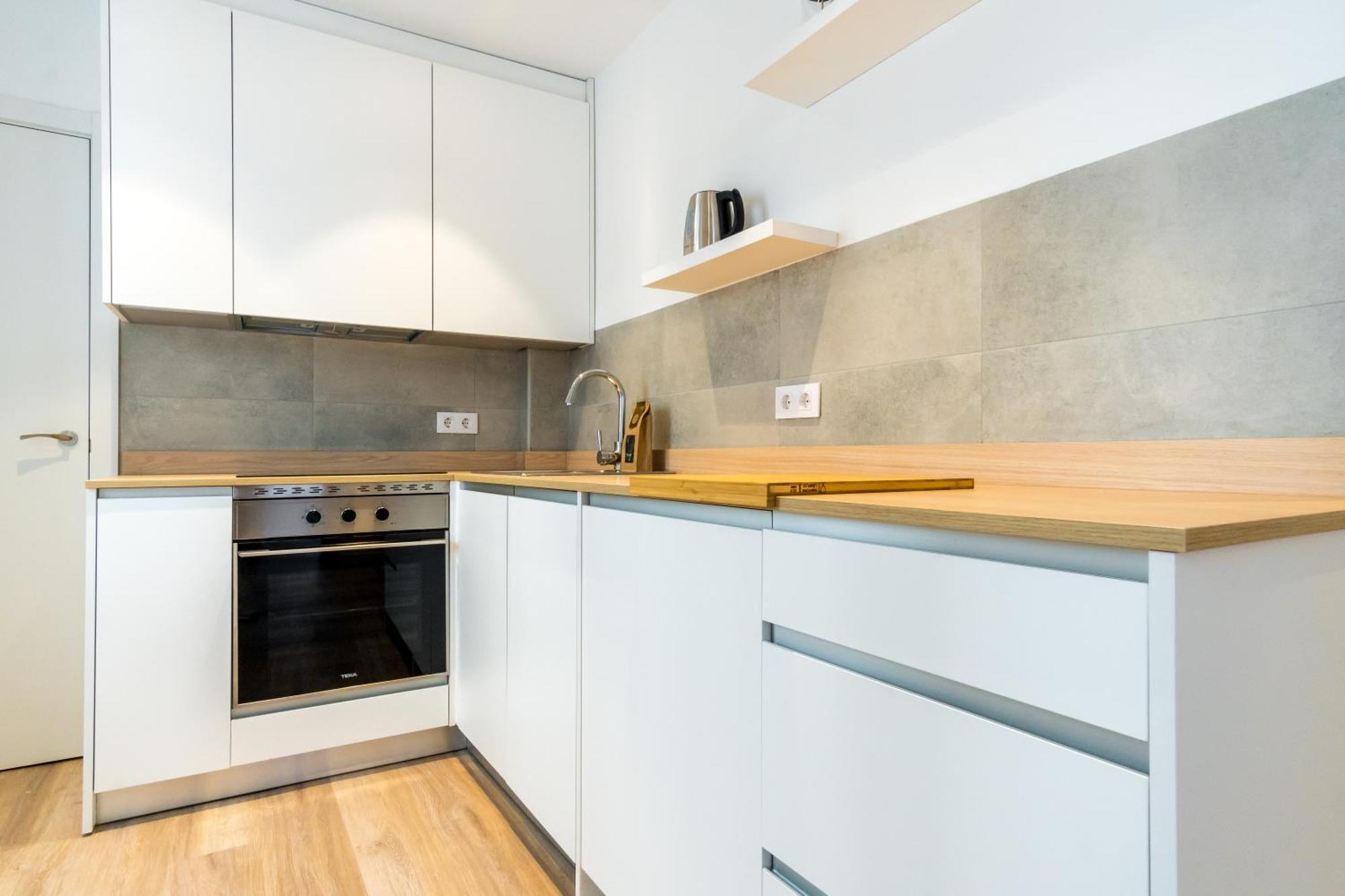 Bright Modern - 2bedrooms 1bathroom - Delicias